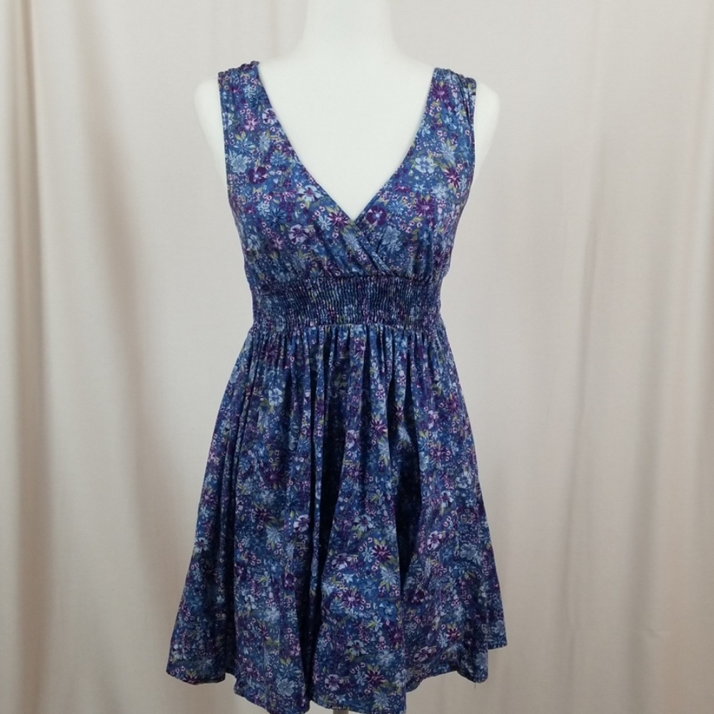 H&M purple and blue floral dress size 4.